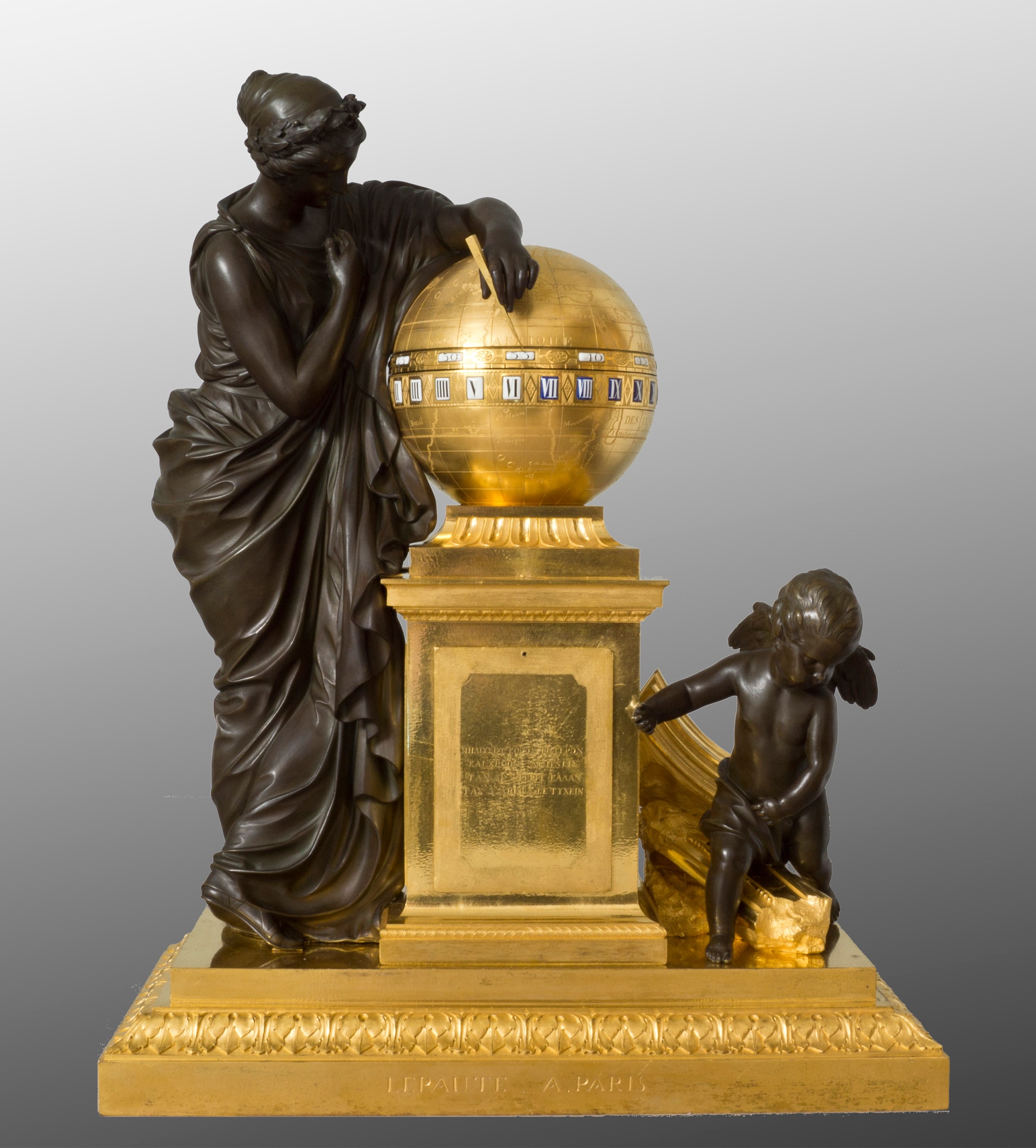 Urania con genio alato, Manifattura Lepaute, 1776, bronzo, bronzo dorato, smalto, 60 x 50 x 26 cm, Firenze, Villa medicea della Petraia