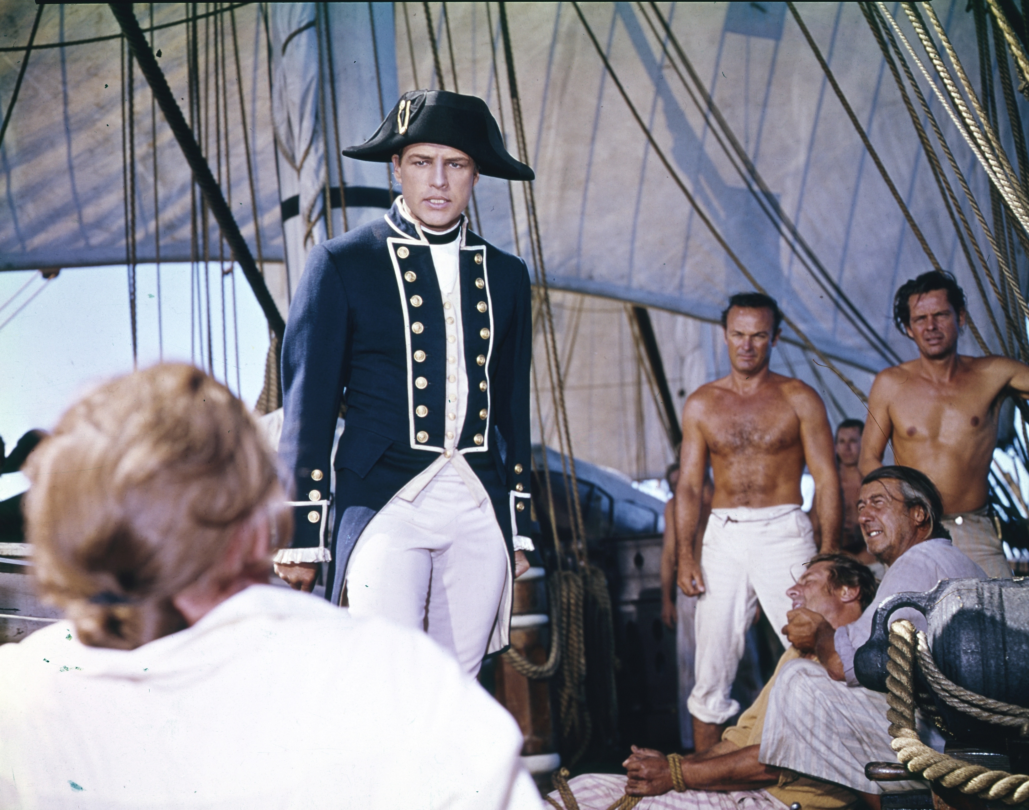 Una scena del film Gli ammutinati del Bounty del 1962