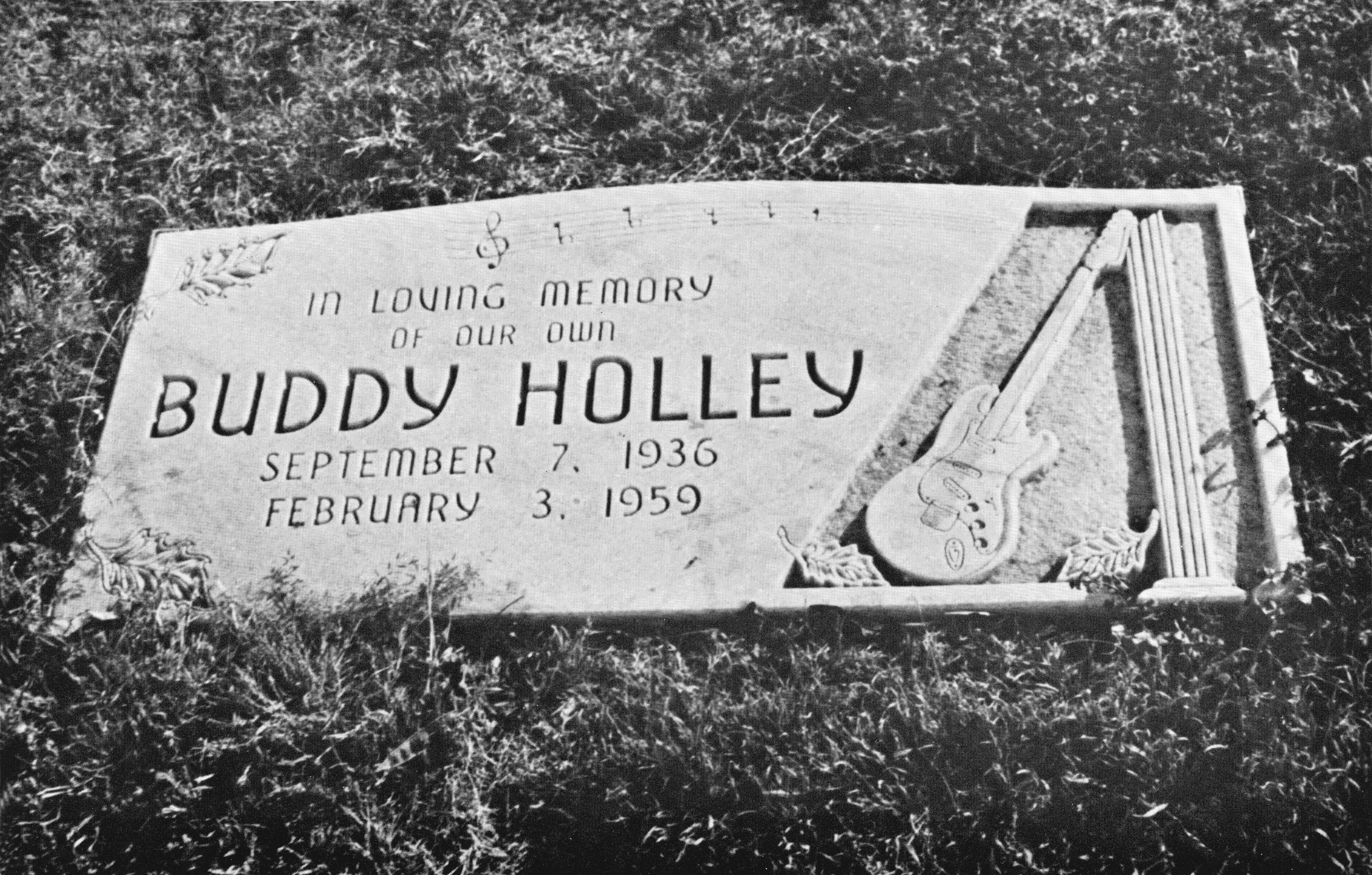 La morte dei tre giovanissimi pionieri del rock (Buddy Holly aveva 22 anni, Valens 17 e Richardson 28), già amatissimi dai teenager statunitensi, passò alla storia come una delle prime grandi tragedie della musica. "The Day the Music Died", il giorno in cui morì la musica.