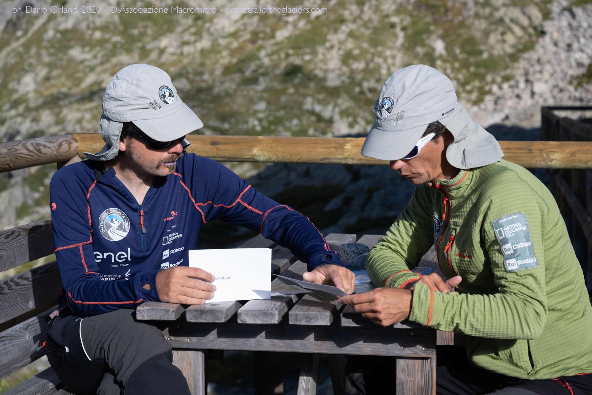 Sulle tracce dei ghiacciai - Alpi 2020 - L’Adamello è in agonia e la regina delle Dolomiti sta perdendo per sempre il suo mantello