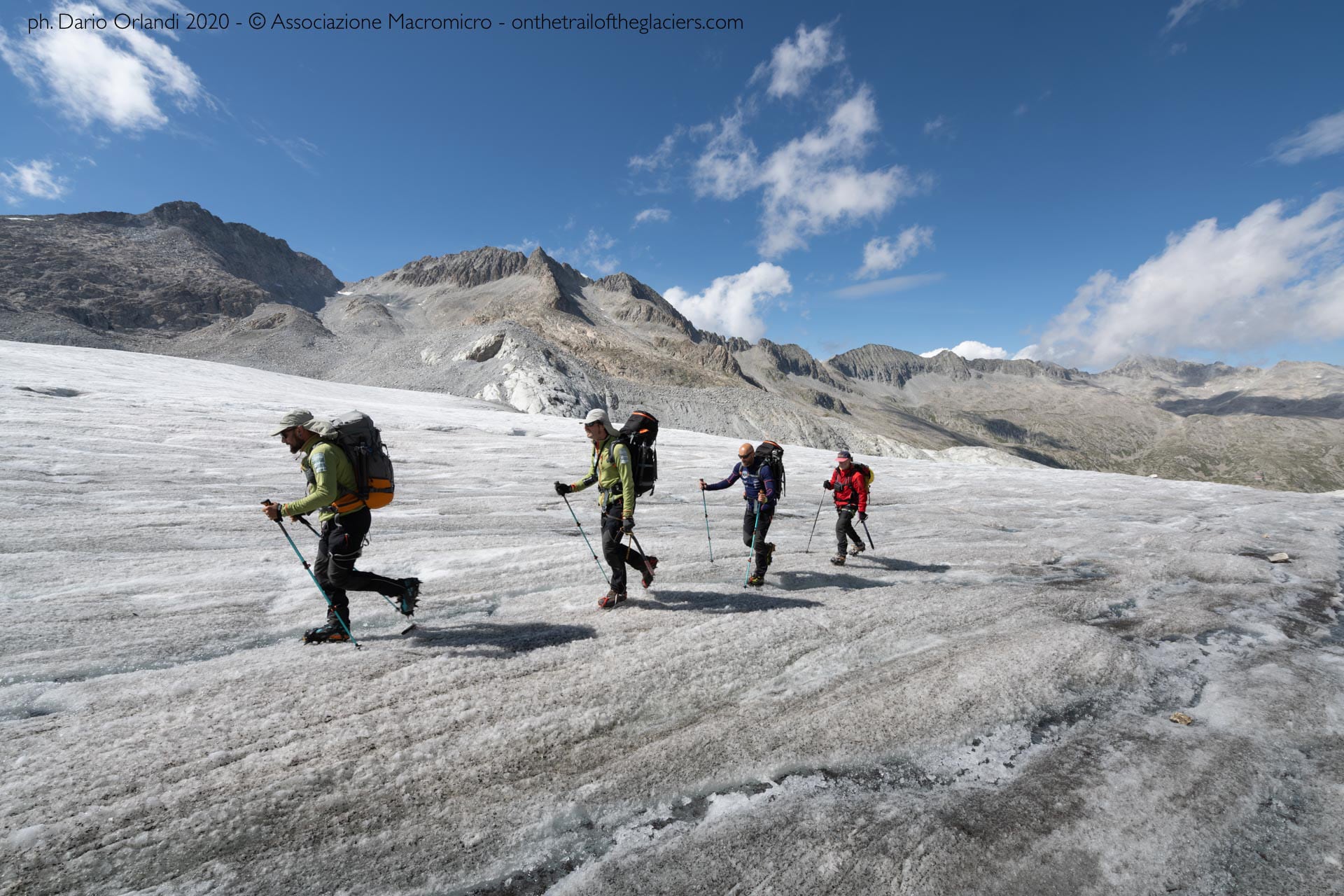 Sulle tracce dei ghiacciai - Alpi 2020 - L’Adamello è in agonia e la regina delle Dolomiti sta perdendo per sempre il suo mantello