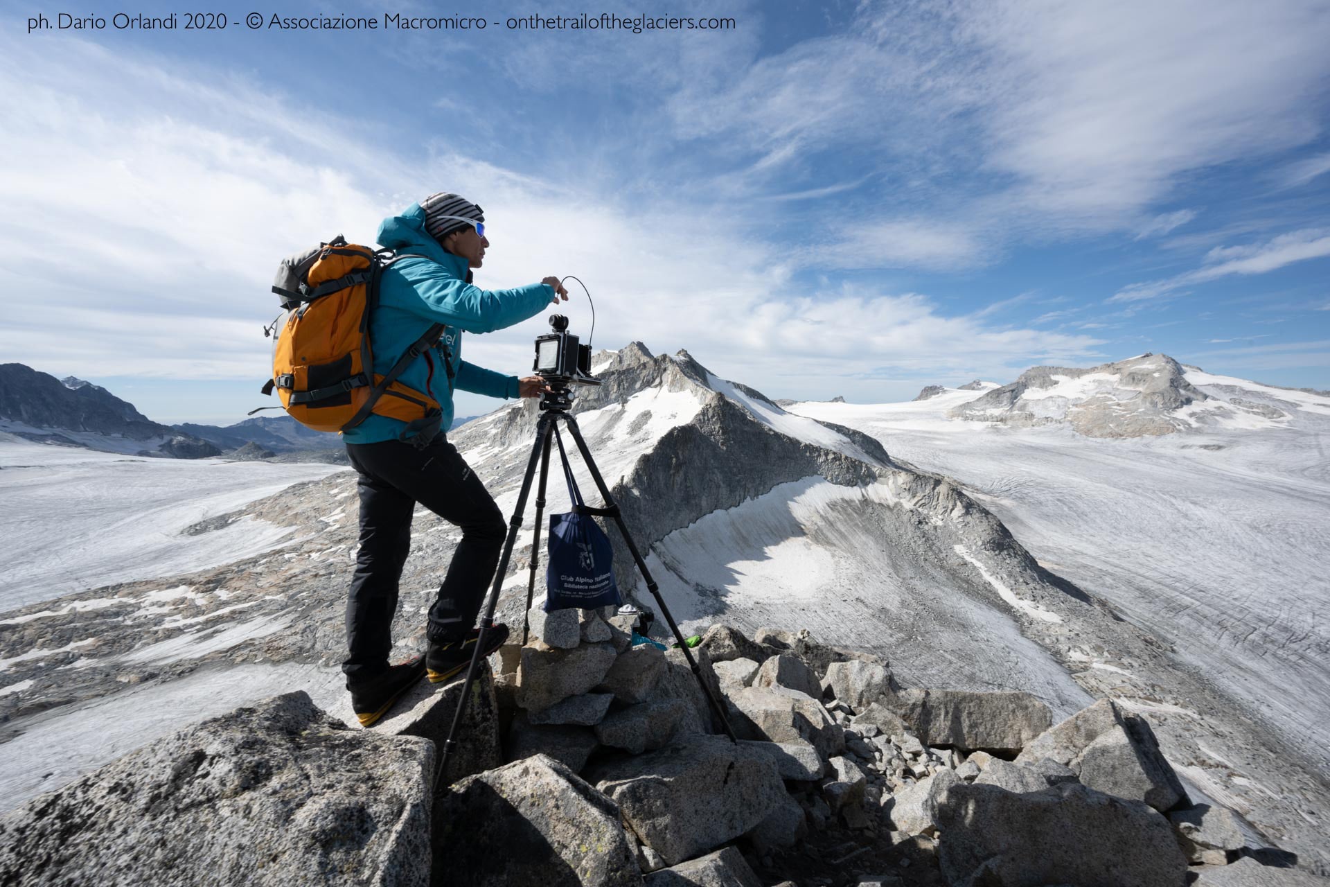 Sulle tracce dei ghiacciai - Alpi 2020 - L’Adamello è in agonia e la regina delle Dolomiti sta perdendo per sempre il suo mantello