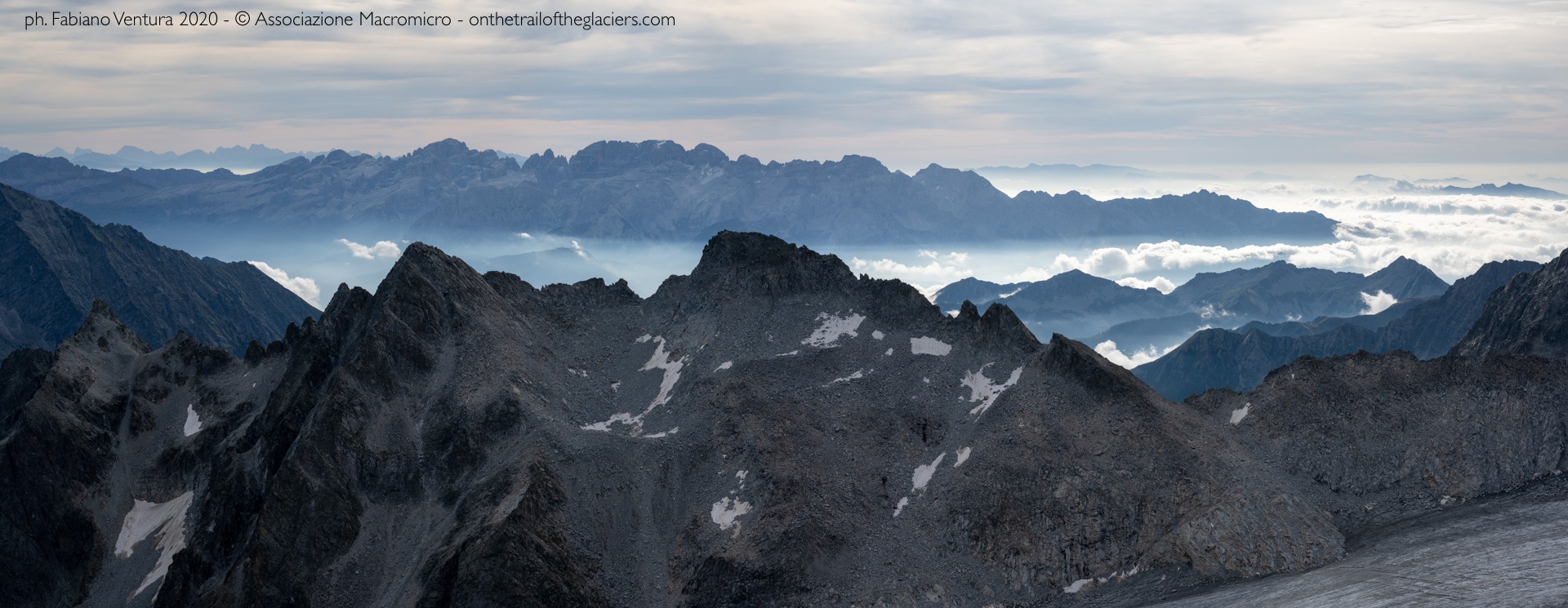 Sulle tracce dei ghiacciai - Alpi 2020 - L’Adamello è in agonia e la regina delle Dolomiti sta perdendo per sempre il suo mantello