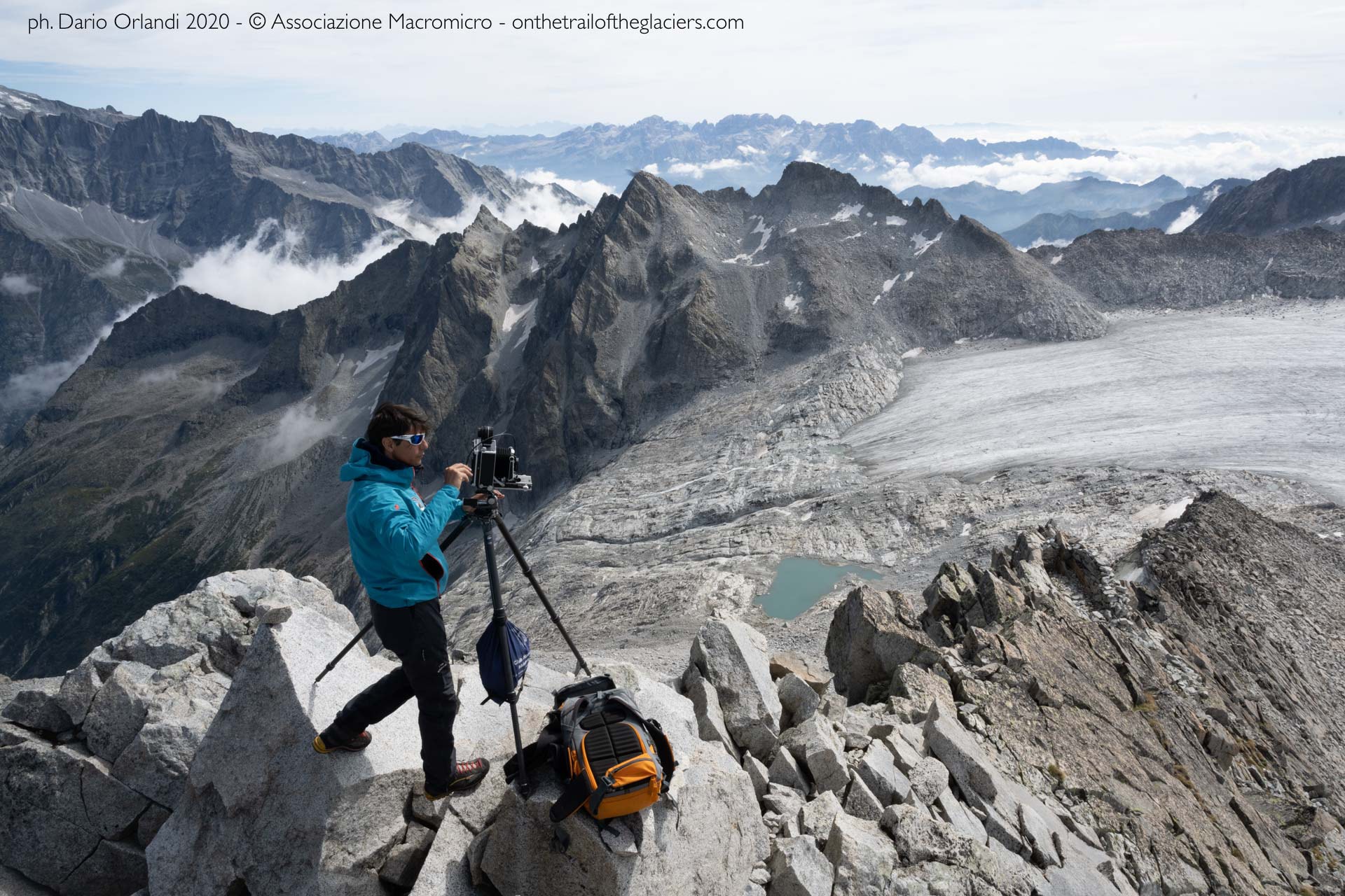 Sulle tracce dei ghiacciai - Alpi 2020 - L’Adamello è in agonia e la regina delle Dolomiti sta perdendo per sempre il suo mantello