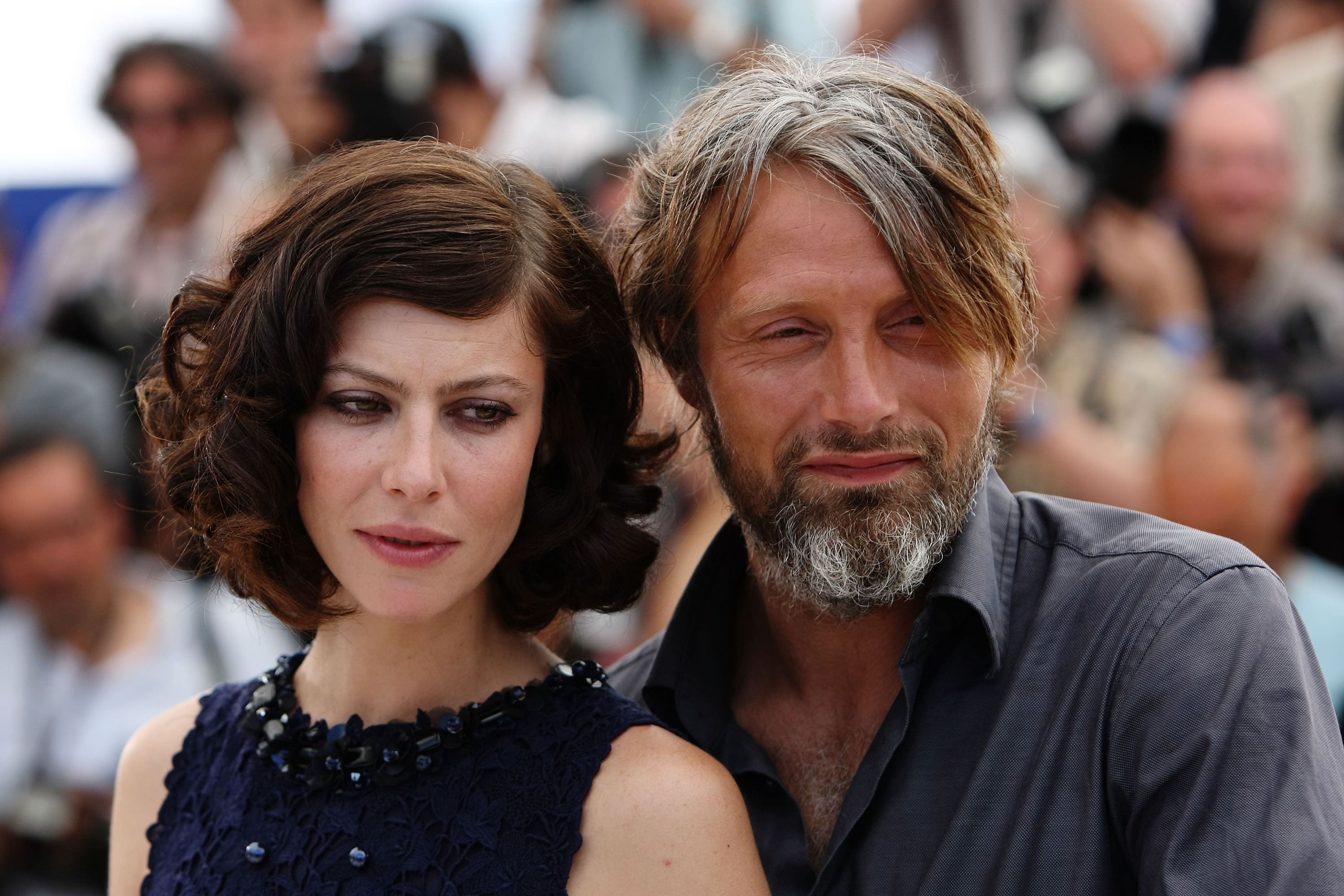 L'attrice russa Anna Mouglalis e l'attore danese Mads Mikkelsen a Cannes nel 2009