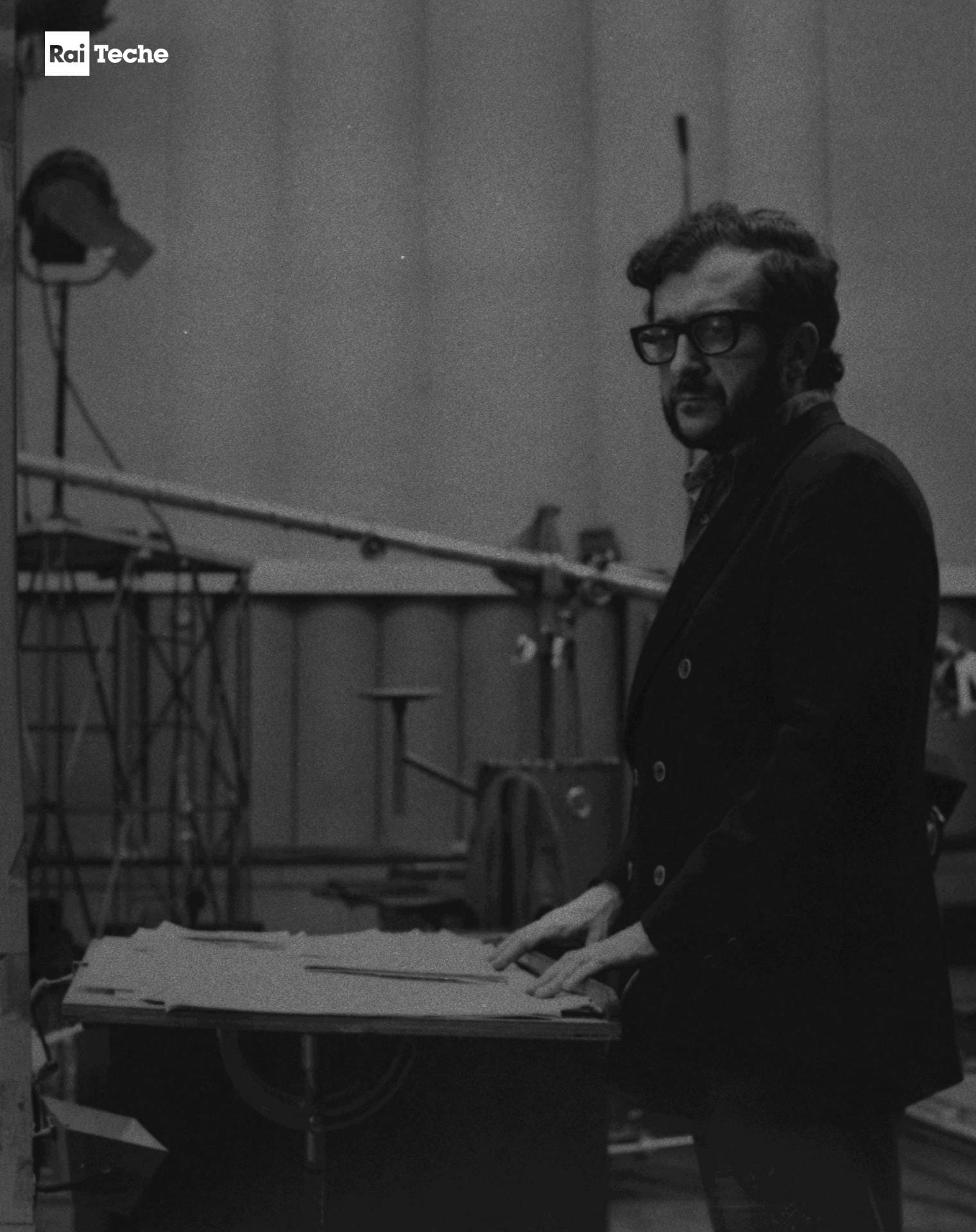 Luciano Berio durante la trasmissione "C'è musica e musica" a Roma, 16/02/1972